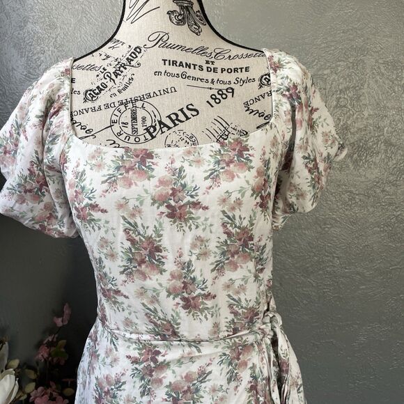 Trixxi Women's A-Line Puff Sleeve Mini Wrap Dress Size M Floral Off-Shoulder - Picture 2 of 11